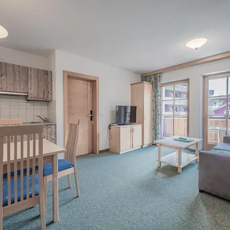 Roesslwirt * קירשברג אין טירול